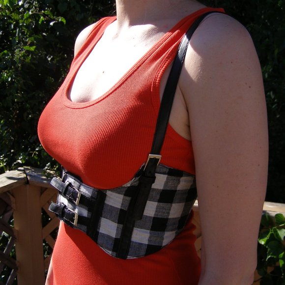 NWOT size SM Checkered Underbust Harness - Picture 2 of 16